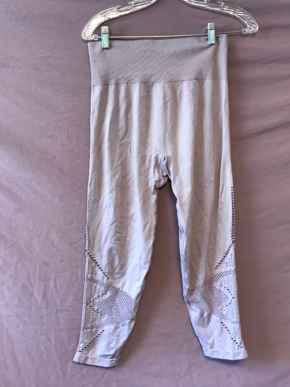 PINK Victoria's Secret cool and comfy cut out design on bottom leggings large